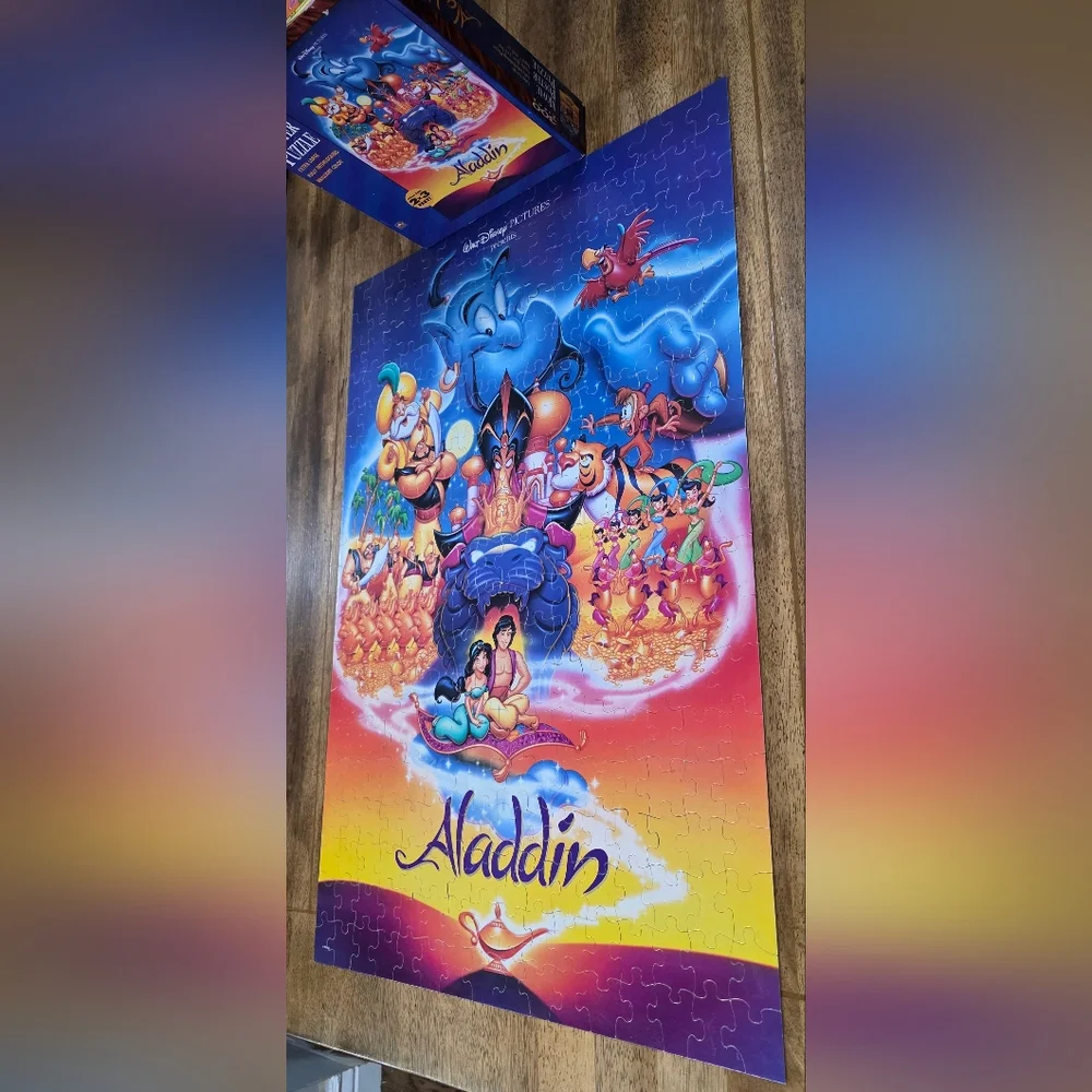 Vintage Disney Aladdin 300 pieces Movie Poster Puzzle 2'x3'
